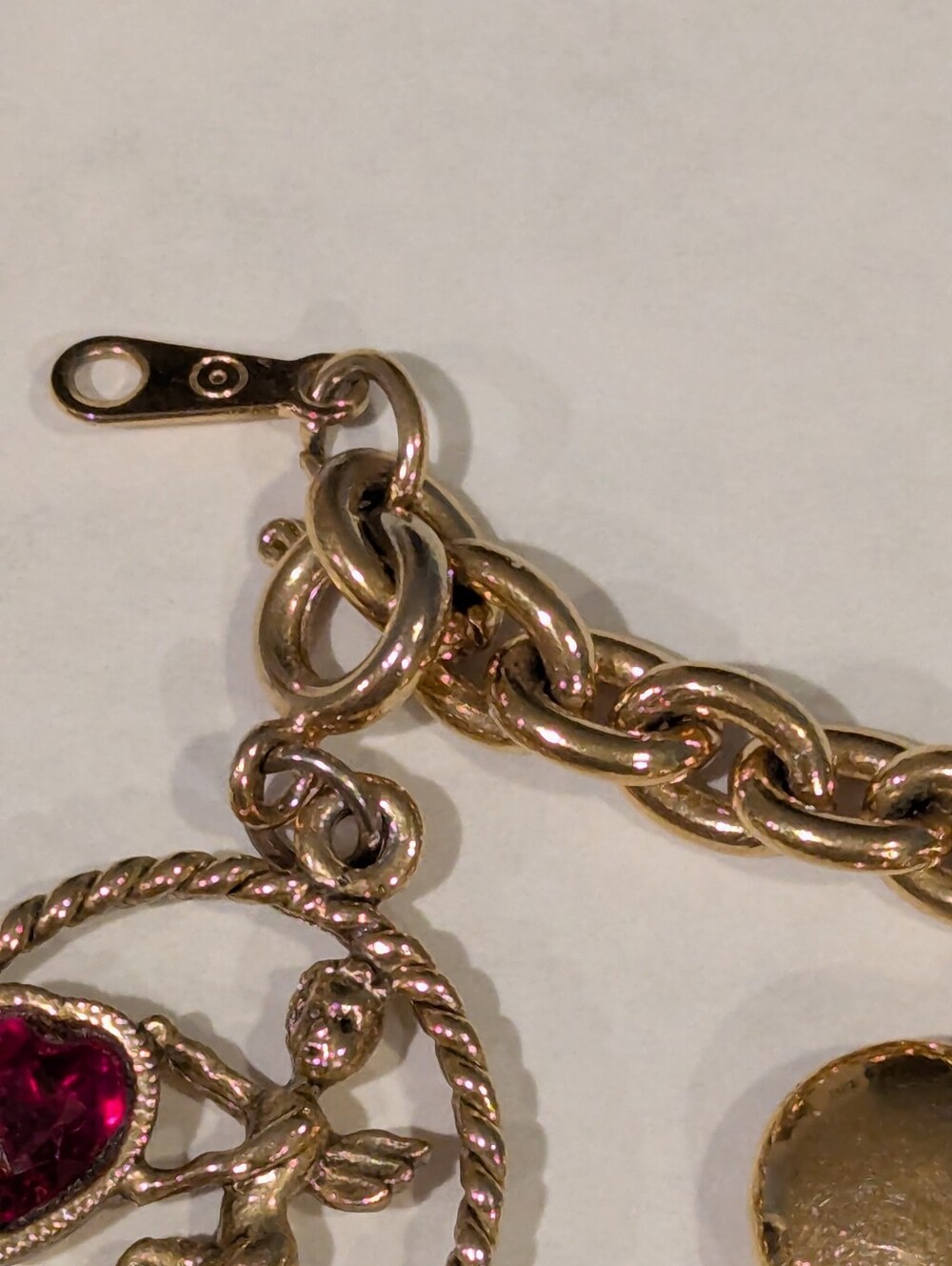 Vintage Heavy Six Hearts Charm Bracelet / Gold Tone ❤️ - Picture 8 of 8